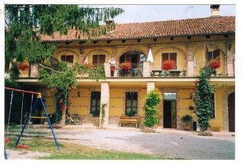Cascina Rocca - Guest House Castiglione Falletto Exterior foto
